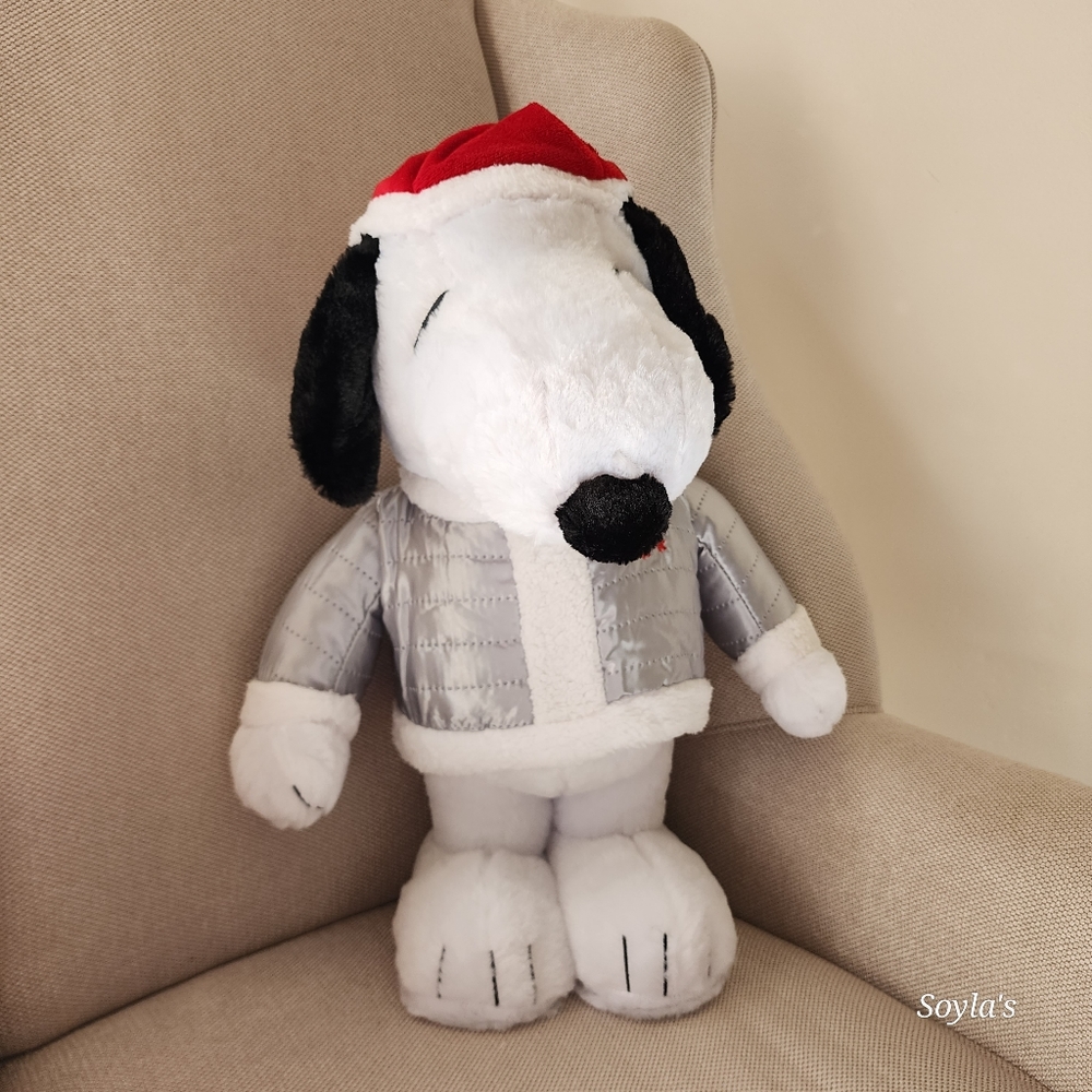 Peanuts Holiday Greeter